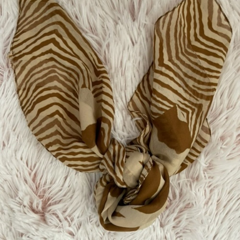 VINTAGE Animal Print Scarf Brown Shades - Picture 4 of 5